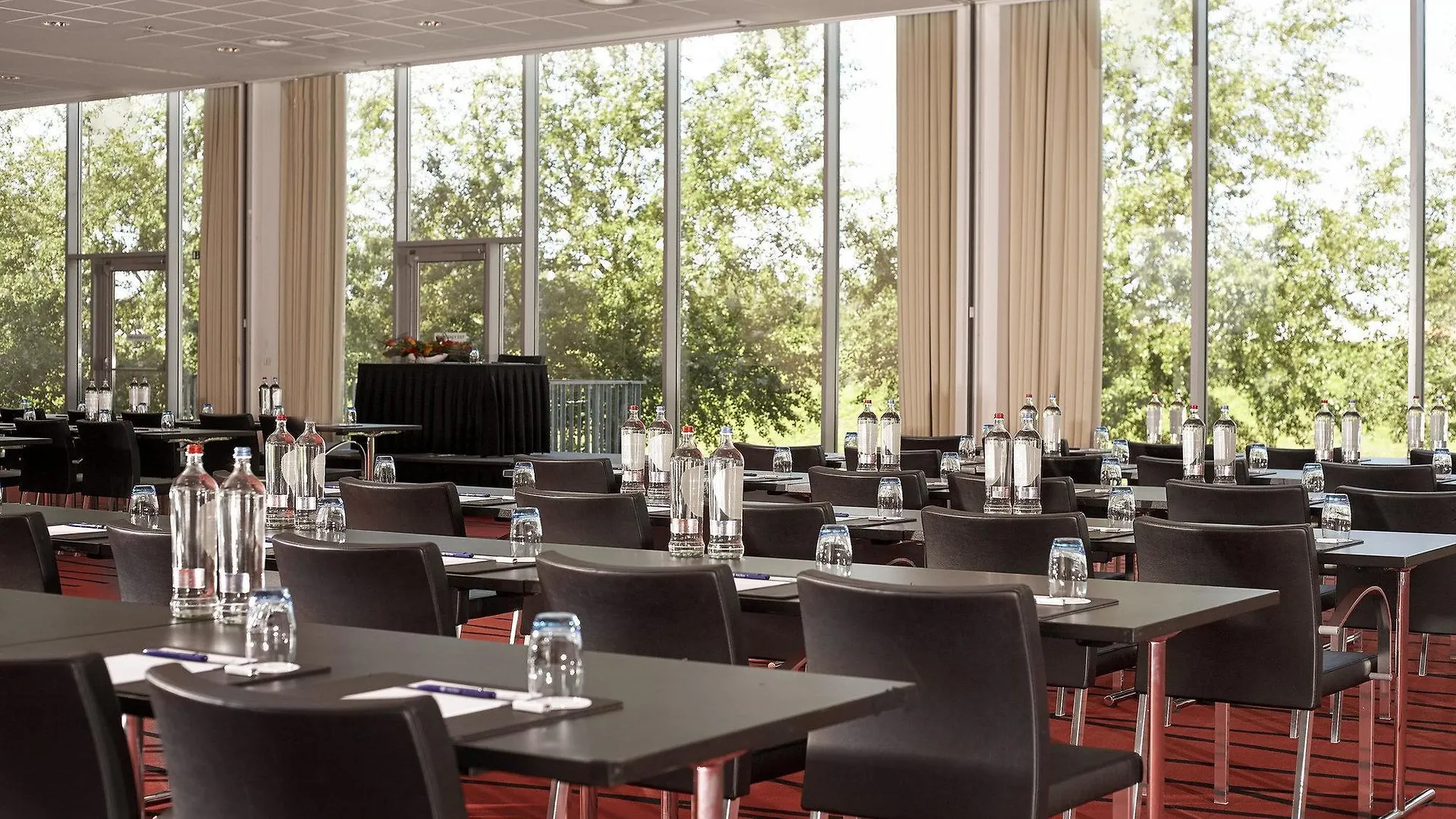 Park Plaza Amsterdam Airport Hotel Lijnden Nederland