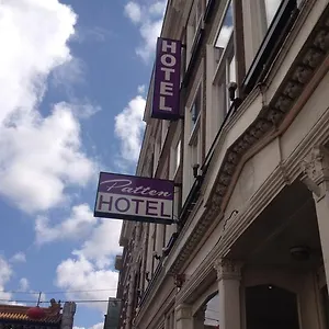 Hague Center Hotel