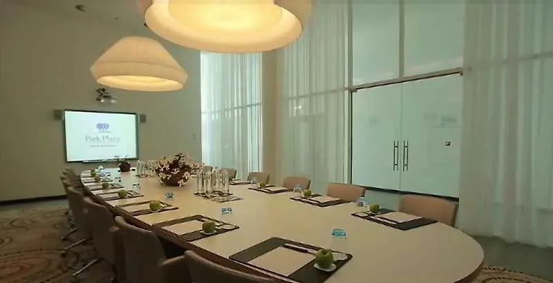 Hotel Park Plaza Amsterdam Airport Lijnden 4*,