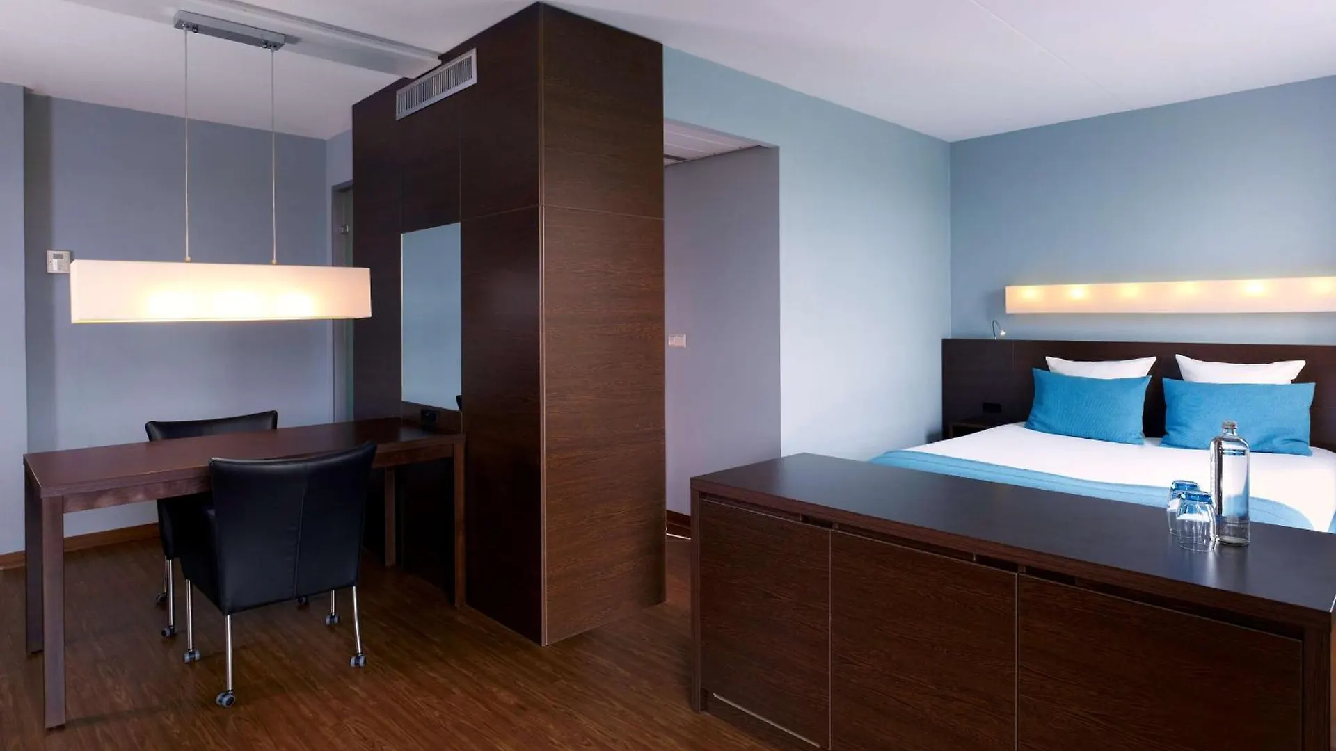 ****  Hotel Park Plaza Amsterdam Airport Lijnden Nizozemsko